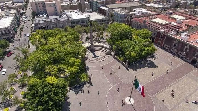 Plaza Patria En Aguascalientes 2