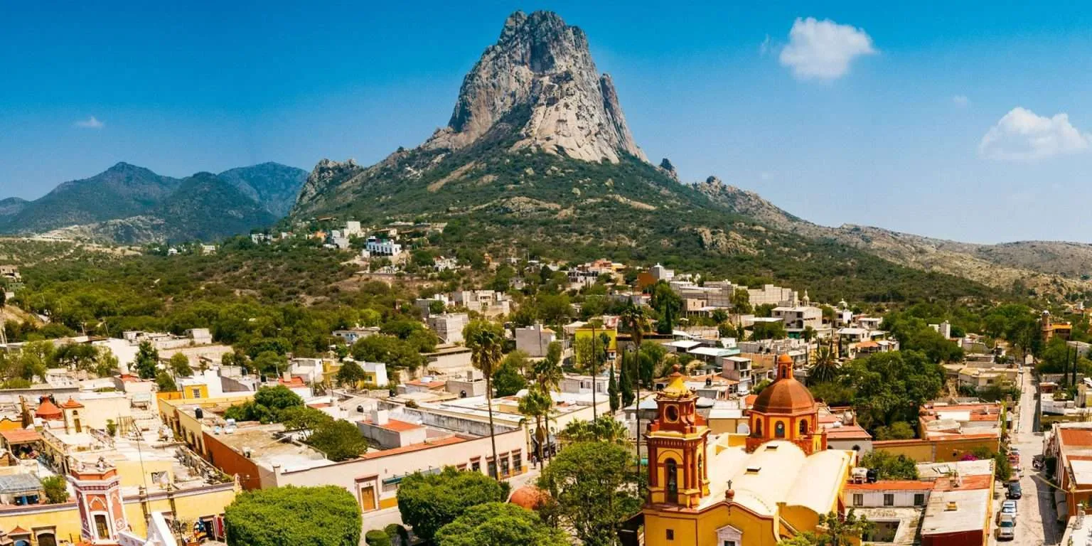 Turismo En Bernal Querétaro Pueblo Mágico Dónde Ir Y Qué Hacer