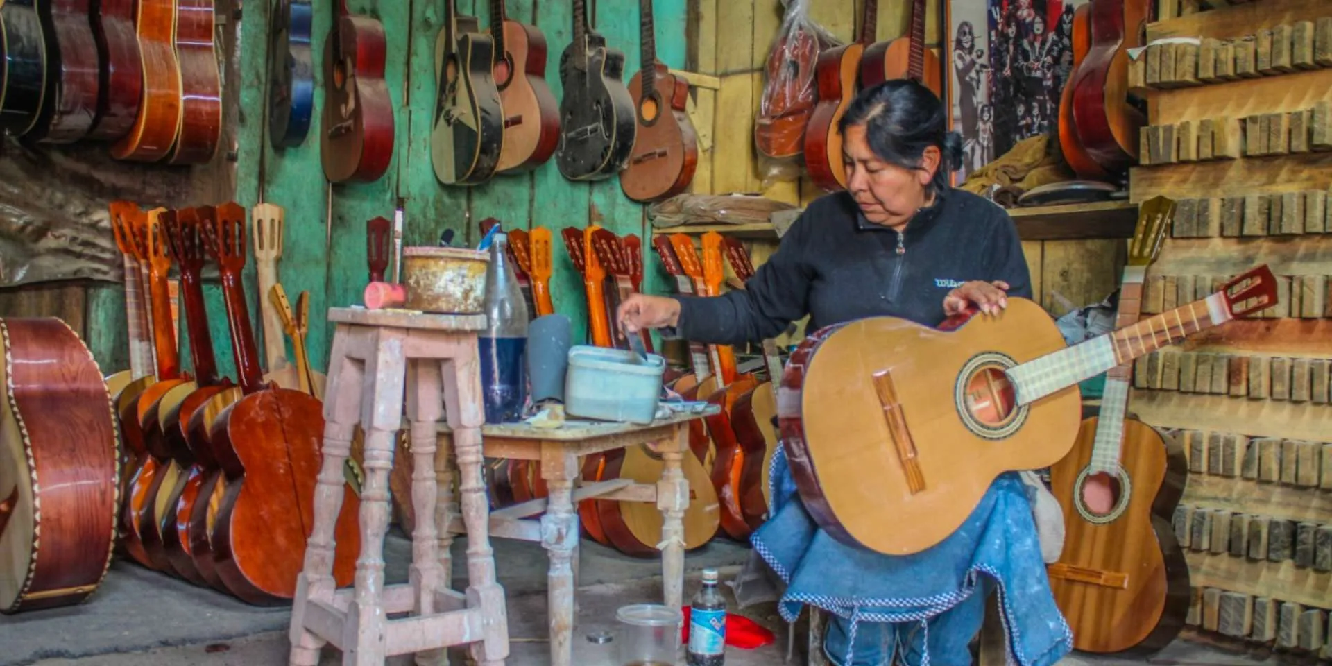 Paracho Michoacan Pueblo Magico Guitarras