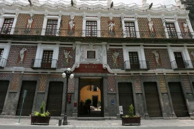 Museo Universitario Casa de los Muñecos Puebla