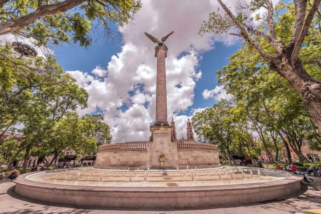 El Ocote Aguascalientes | Ecoturismo 3 Plaza Patria y Exedra Ciudad de Aguascalientes