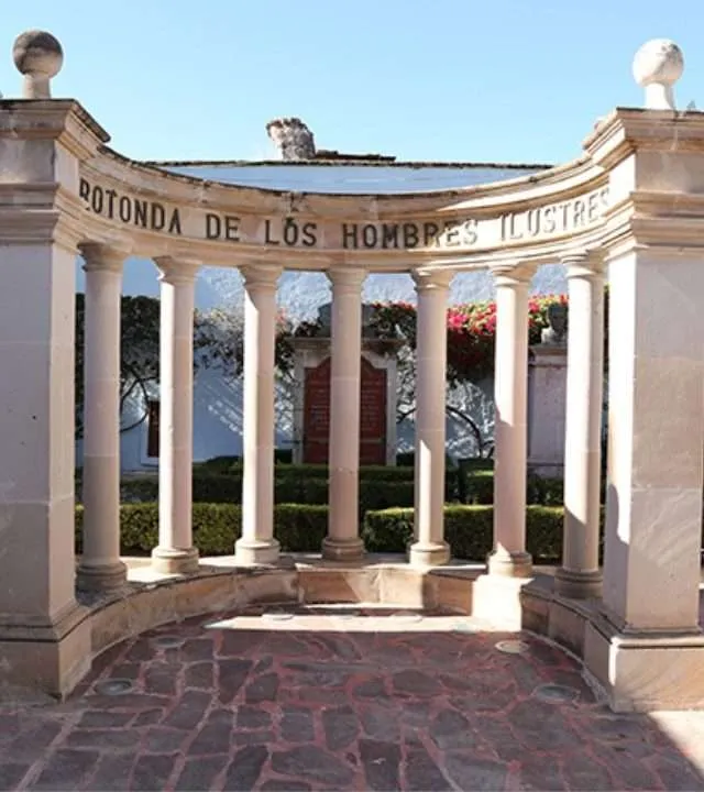 Rotonda de los Hombres Ilustres de Aguascalientes