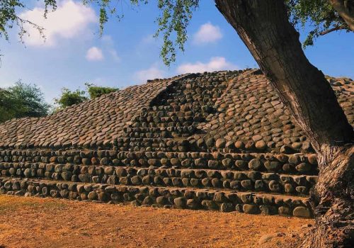 LA CAMPANA COLIMA