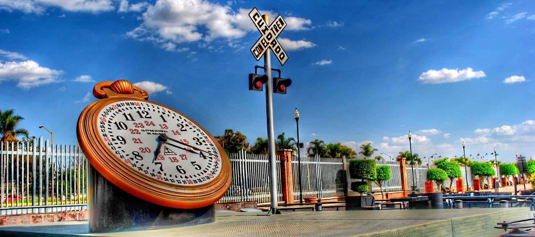 Plaza De Las 3 Centurias En Ciudad De Aguascalientes