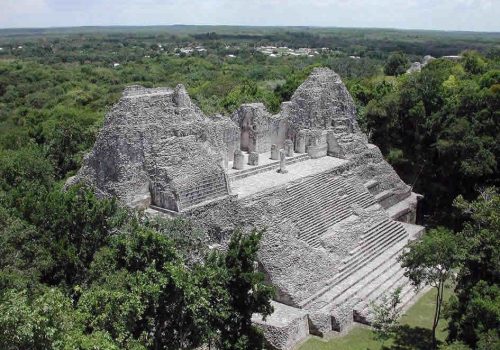 Zona Arqueologica Becán Campeche