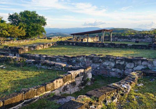 Zona Arqueologica Cuetlajuchitlán Los Querende Guerrero