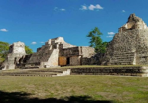 Zona Arqueologica Dzibilnocac Campeche