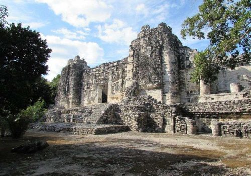 Zona Arqueologica Hormiguero Campeche