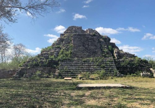 Zona Arqueologica Oxkintok Yucatan