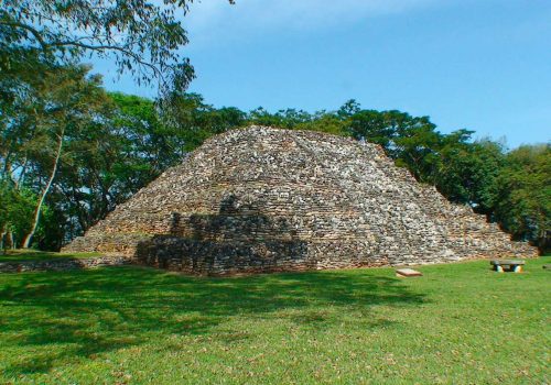 Zona Arqueologica Pomoná Tabasco