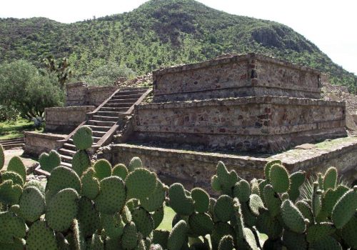 Zona Arqueologica Tepeapulco o Xihuingo Hidalgo