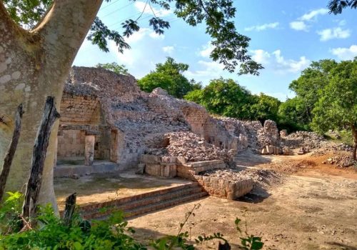 Zona Arqueologica Tohcok Campeche